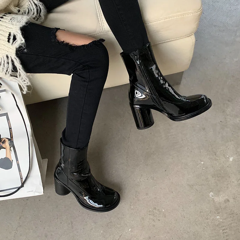 New Winter Patent Leather Round Toe Ankle Boots Woman Round High Heels Short Boots Woman Runaway Knight Boots Woman