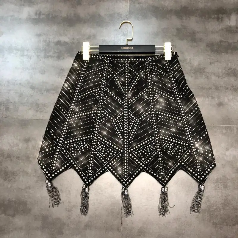 DEAT New Arrivals Autumn Winter Black Diamonds Tassel Skirt Pattern Hot Drill Chain Fringed Women MH177