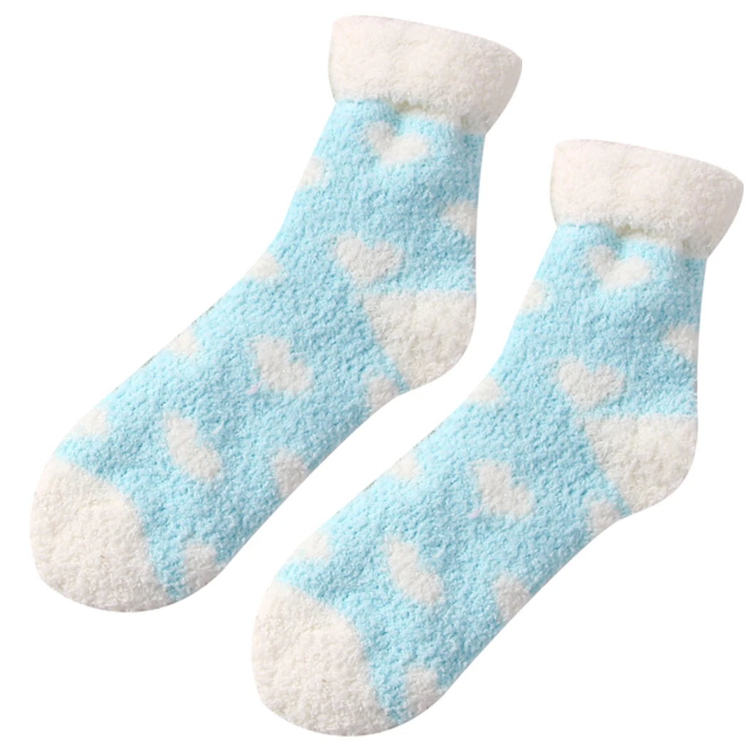 Карамельные теплые милые зимние повседневные женские носки с сердечками пушистые теплые махровые носки короткие милые хлопковые носки для женщин - Цвет: Небесно-голубой