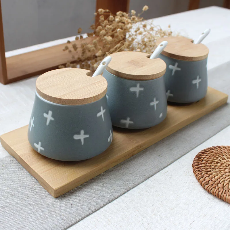 

New Japanese Porcelain Seasoning Box Kitchen Supplies Seasoning Tank Creative