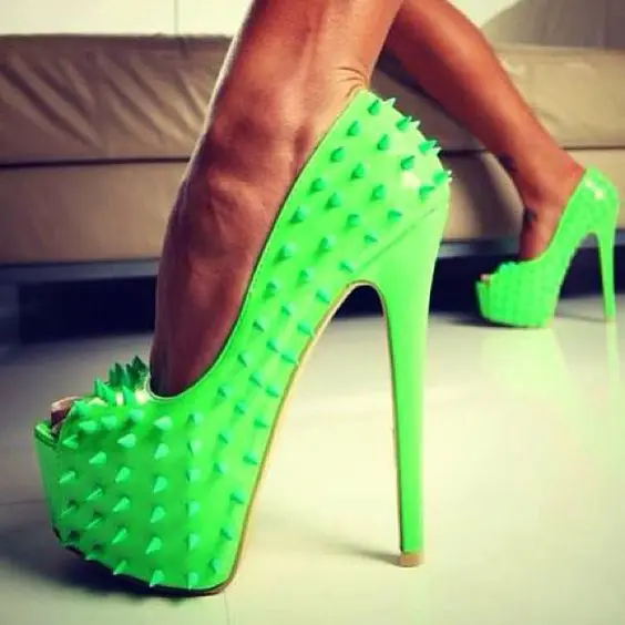 

Fashion Rivets Studded Platform Pumps for Woman Super High Thin Heels Party Wedding Shoes Fruit Green Leather Dress Shoes