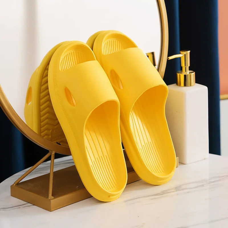 Summer Men's And Women's Home Slippers Couples Non-slip Eva Bathroom Shoes  Indoor Bathing Soft-soled Hotel Sandals Flip Flops