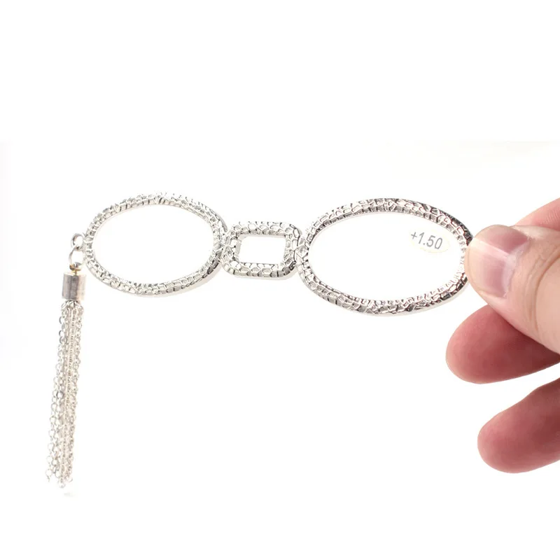 Висячие очки для чтения с высококачественным портативным модным золотым hd увеличительным стеклом для чтения газет в серебре