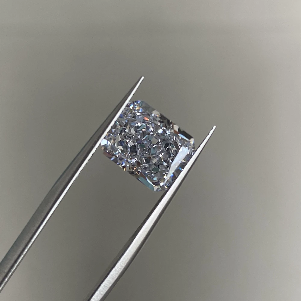 Meisidian 6A White CZ 8X10 4 CTS Radiant Ice Crushed Cut Cubic Zirconia Diamond Price Per Carat