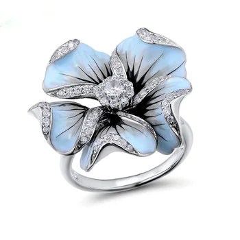 

Classic Flowers Crystal Ring Fashion Lady Engagement Ring Wedding Bands Jewelry for Women Wedding Anniversary Party Best Gift