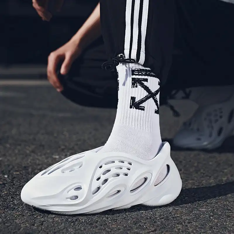 new balance fresh foam navy blue