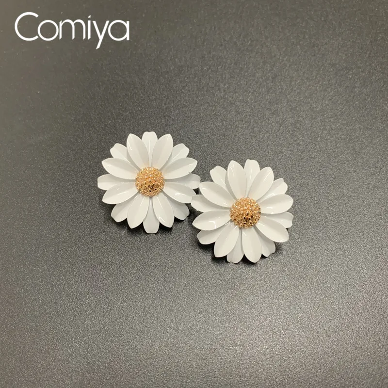Comiya большие серьги для женщин золотой цвет цинковый сплав в форме цветов