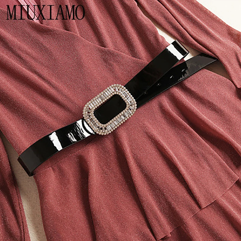 MIUXIMAO/ осенние платья до середины икры для торта женские офисные роскошные вязаные модные элегантные платья трапециевидной формы с v-образным вырезом и поясом для женщин