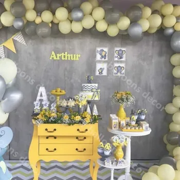 

Children Cartoon Yellow Latex 1 Global Holder Birthday Party Supply Decoration Family Baby Shower Party Background