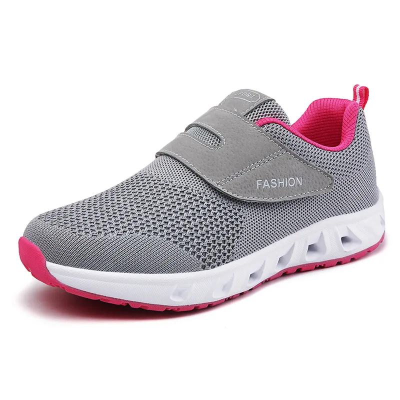 

2019 Spring New Style Shoes for the Old Anti-slip Simple Travel Shoes Fly Woven Breathable WOMEN'S Shoes Mom Shoes