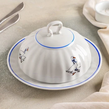 

Butter dish 500 ml "Geese"