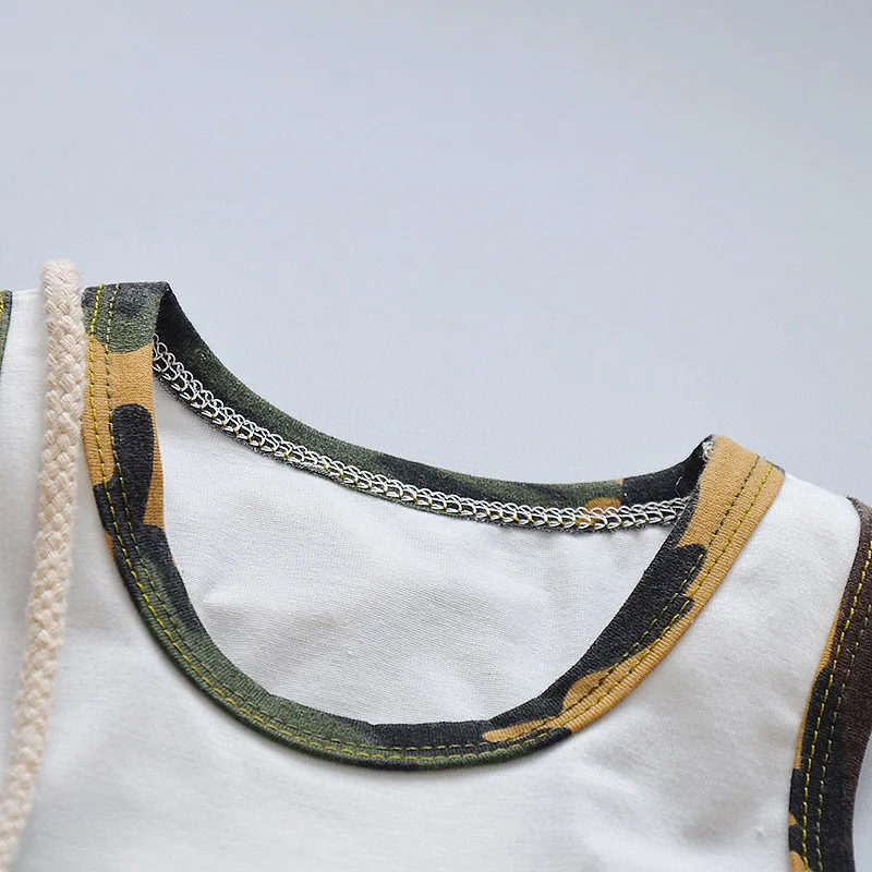 8841966293_123563804