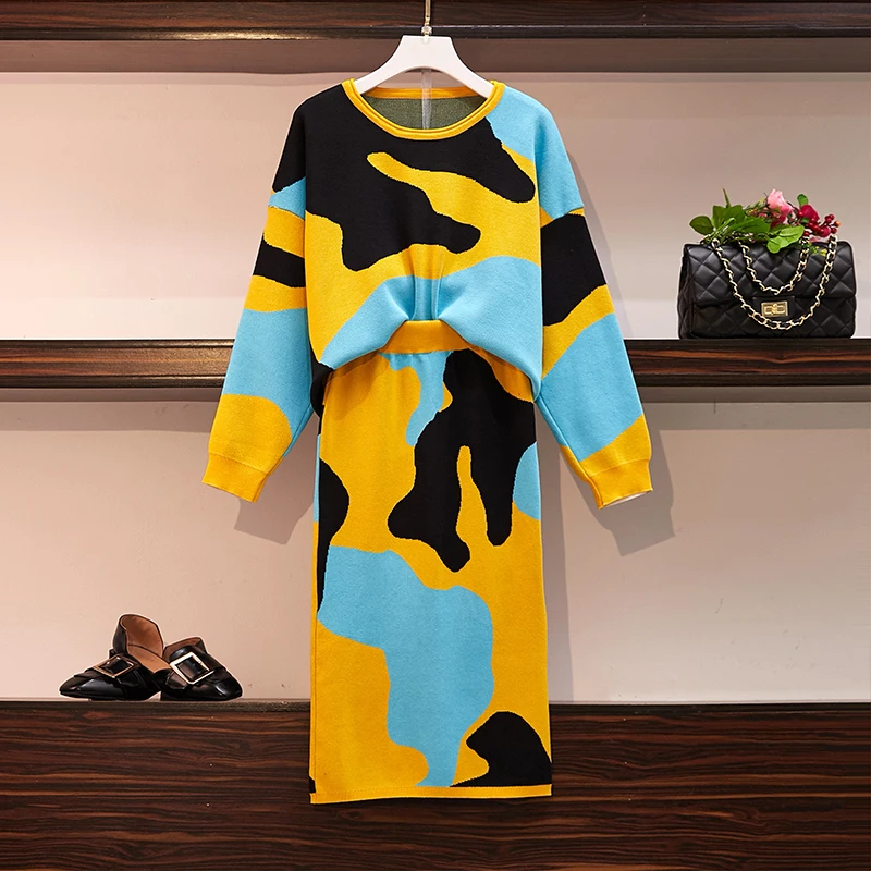 

HAMALIEL Runway Women Knitted Two Piece Set Fashion Autumn Winter Hit Color Loose Print Pullovers + Bodycon Pencil Skirts Suit