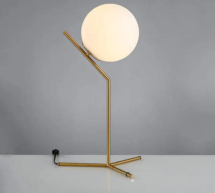 

Postmodern Table Lamp Minimalist Nordic Desk Lamp Designer Creative American Style Office Home Bedroom Foyer Hotel