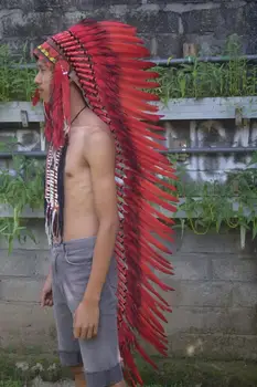 

The man of European primitive traditional headdress, the artist's perfect hand-painted modern style oil painting on canvas