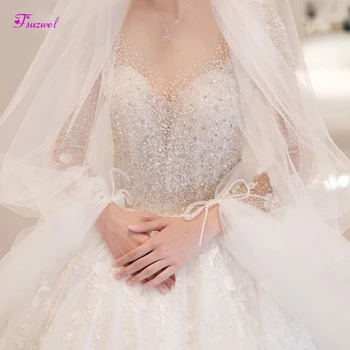 

Fsuzwel Charming Scoop Neck Long Sleeve Lace Ball Gown Wedding Dresses 2019 Luxury Beaded Appliques Vintage Bride Gown Plus Size