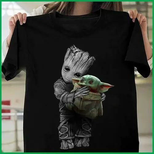 Baby Groot Hugging Yoda Черная футболка для мужчин и женщин |
