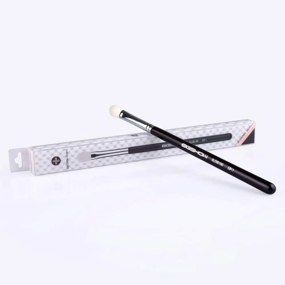 Eye Makeup Brush Eigshow E811 For Blending Eyeshadow Eyelid Eye Shadow