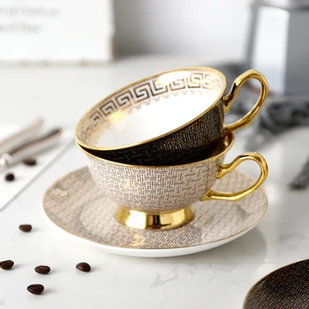 

High quality bone china tea cup set Classic grid couple coffee cup set European gilt coffee cup afternoon tea cup saucer set