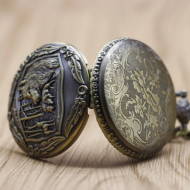 New-Arrival-Bronze-Wolf-Pattren-Quartz-Pocket-Watch-Pendant-Necklace-Fob-Watch-Mens-Womens-Xmas-Gift