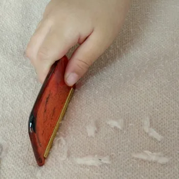 

Sweater Comb clothes lint remover Pilling Fuzz Small Trimmer Manual Fabric Comb Knitwear Lint.