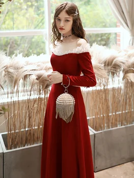 

2020 New Red Off the Shoulder Evening Dress Delicate High-quality Satin Elegant Womens Formal Gown Simple Long Evening Gown