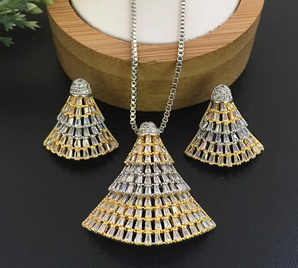 

Lanyika Fashion Jewelry Geometry Triangle Micro inlay Necklace with Earrings for Wedding Banquet Luxury Best Gift