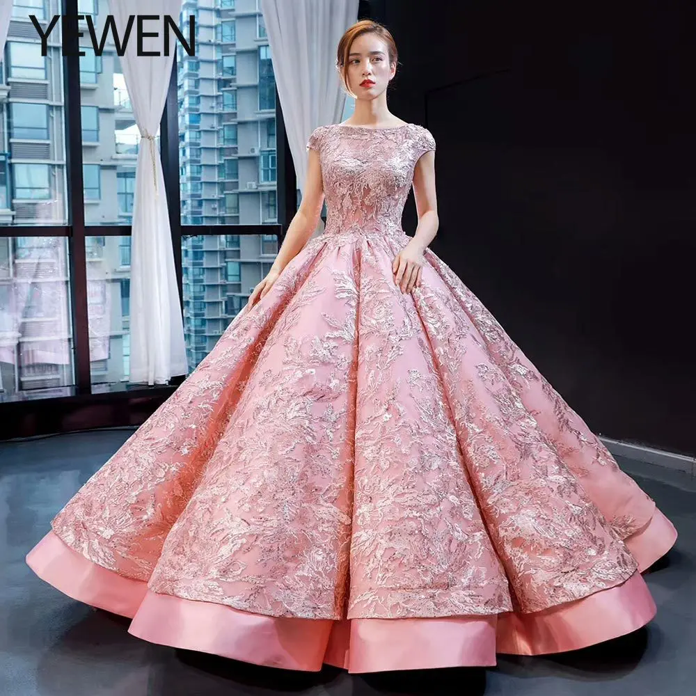 

Pink Lace Appliques Ball Gown luxury Wedding Dresses 2020 Backless Short Cap Sleeves Bridal Dresses Wedding Gowns YeWen YW19062