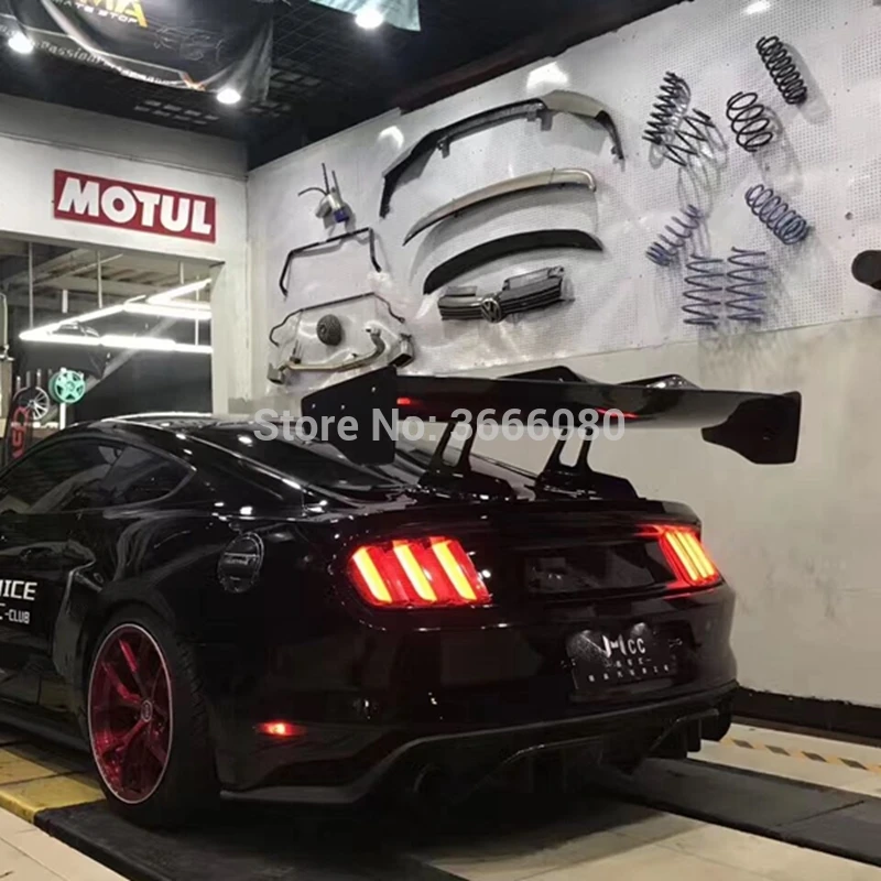 

Car Styling Carbon Fiber Material Rear Roof Spoiler Tail Trunk Wing Boot Lip Molding For Ford Mustang 2015 2016 2017 2018 2019