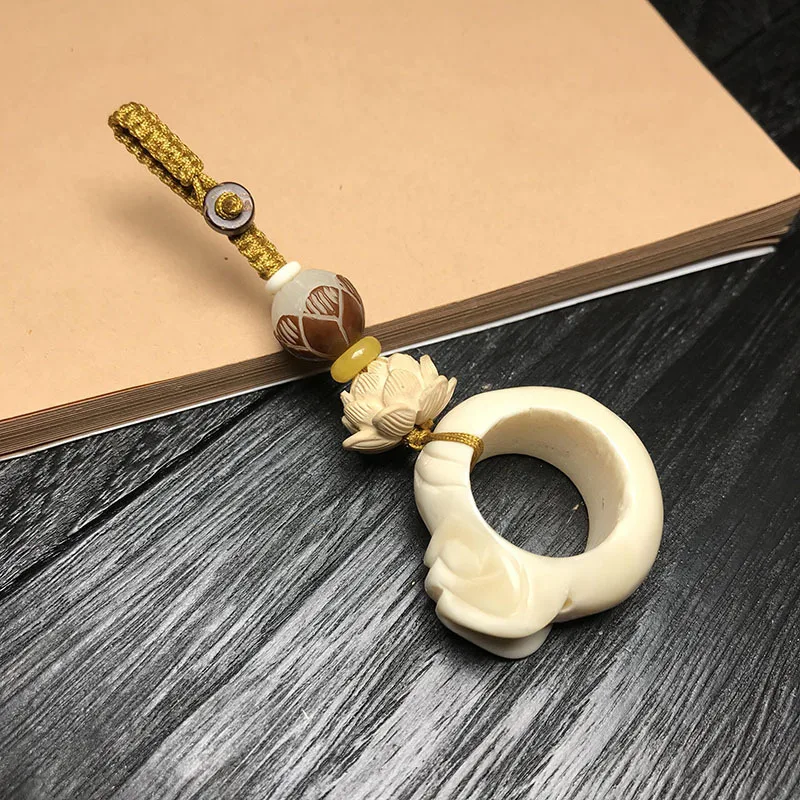 12589486652_1327362175