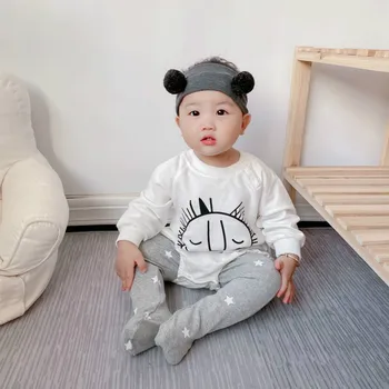 

20 Autumn New Infant Male and Female Baby Cute Lion Romper plus Star One-Piece Pantyhose Two-Piece Set