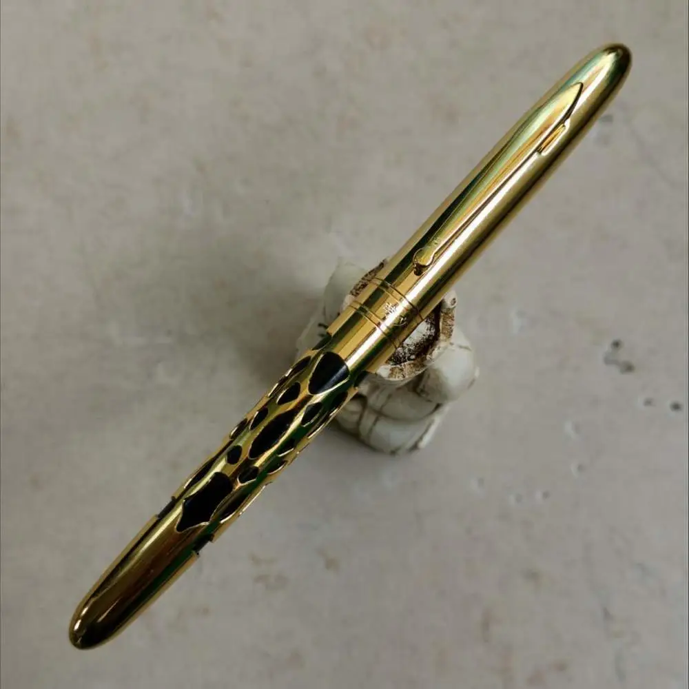 

Old Stock LW Fountain Pen Ink Pen Aerometric Pen Gold Trim F Nib Stationery Office school supplies penna stilografica