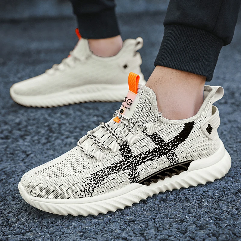 

Fashion Men's Sneakers Breathable Man Outdoor Running Shoes Comfortable Light Classic Sports Shoes Tenis Masculino Male Sneakers