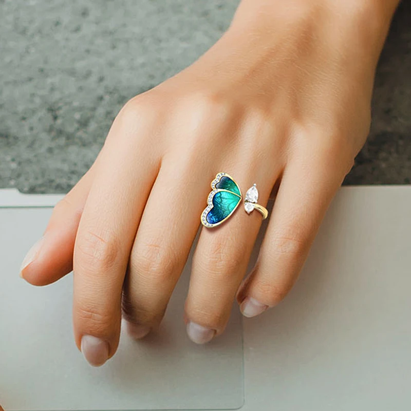 JR04192-YGP9EB_2_lar