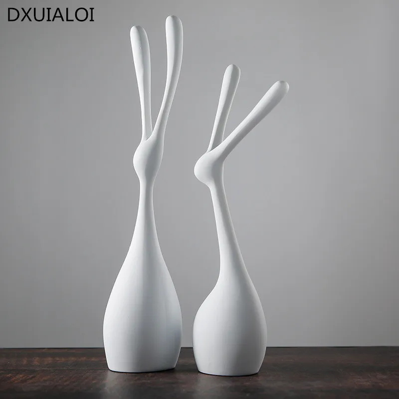 Simple modern living room porch partition matte black white simple resin crafts abstract rabbit creative ornaments home decor | Дом и сад