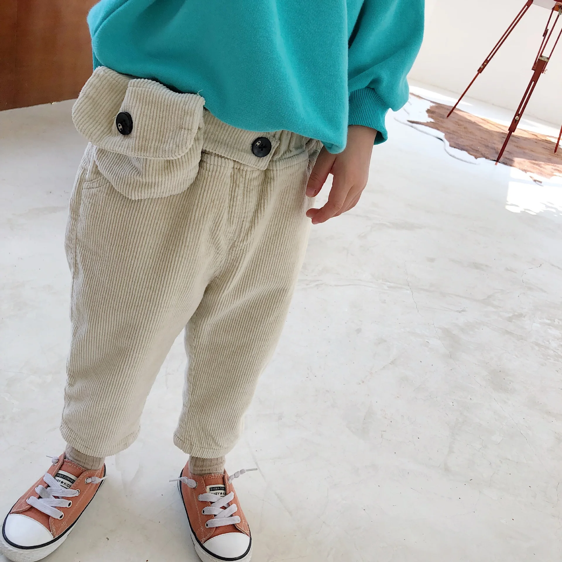 

Winter fashion boys soft fleece thicken corduroy pants with little bag 2019 children warm casual trousers