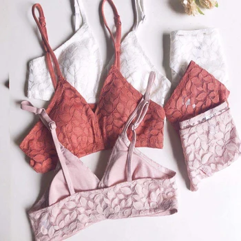 

HONVIEY French Girl Student Sweet Bralette with Insert Pattern Cotton non-bumped No Steel Ring Triangle Cup Set