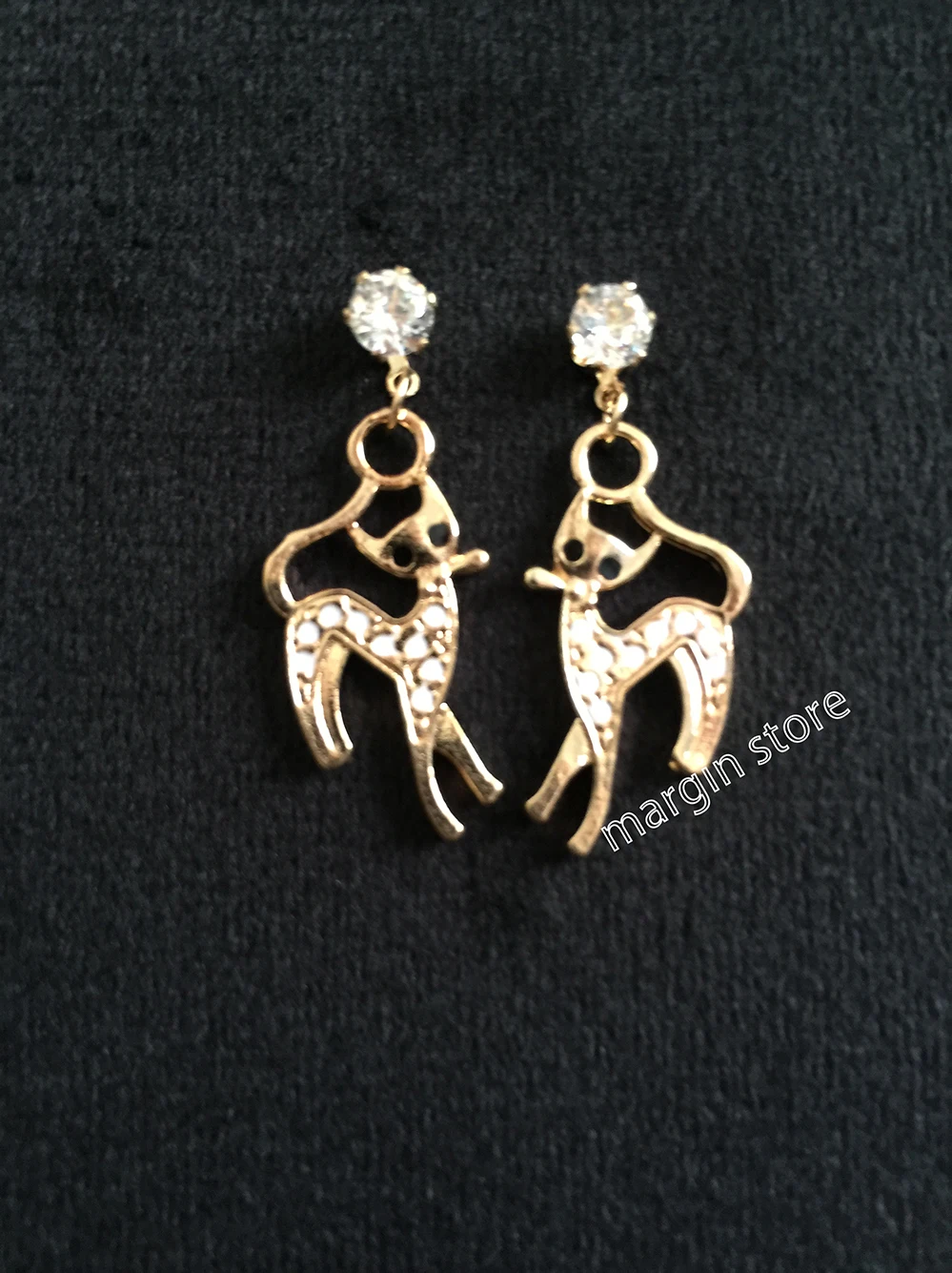 

Egyptian Double-sided Pattern Charm Cat Gold Earrings