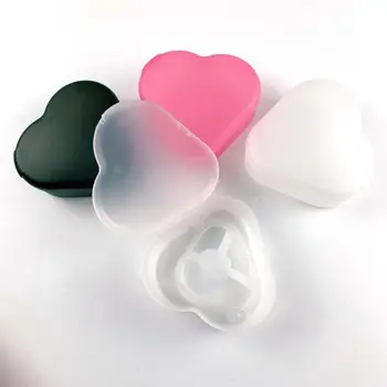 

HOT!! Portable Heart-shaped Mask Storage Box Dust-proof And Moisture-proof Mask Holder Small Object Storage 124.5*116.5*55.5mm