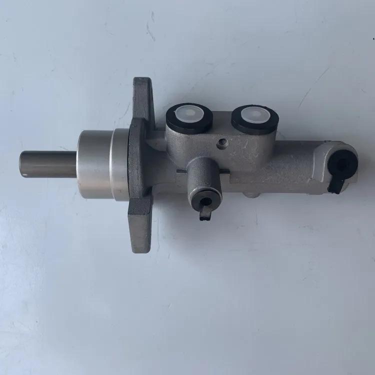 

1pcs Brake master cylinder assembly for Chinese CHERY A5 E5 G3 481 477 engine Auto car motor parts A21-3505010
