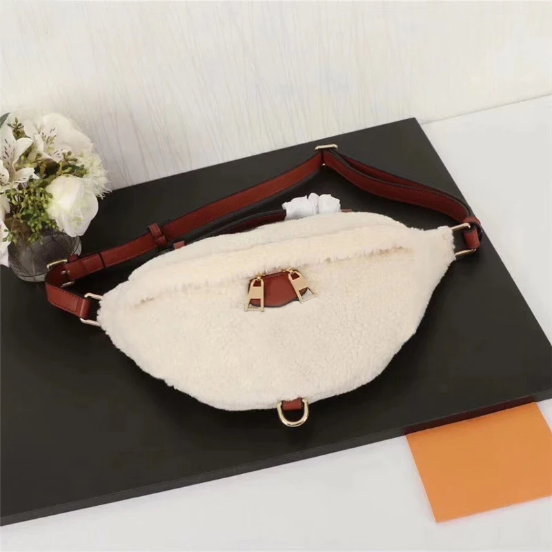 

2019 New Autumn and winter Luxury Brand Design Women's Fanny Bag Best Quality Lady Fashion Wool BUMBAG Chest Pack Free shipping