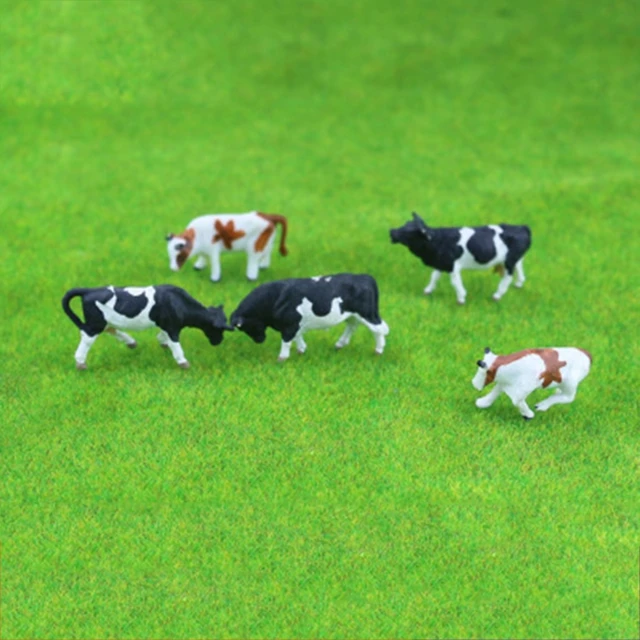 New 10pcs 1:87 Diy HO Scale Colorful Cow Model Train Layout Model Building Toys  4