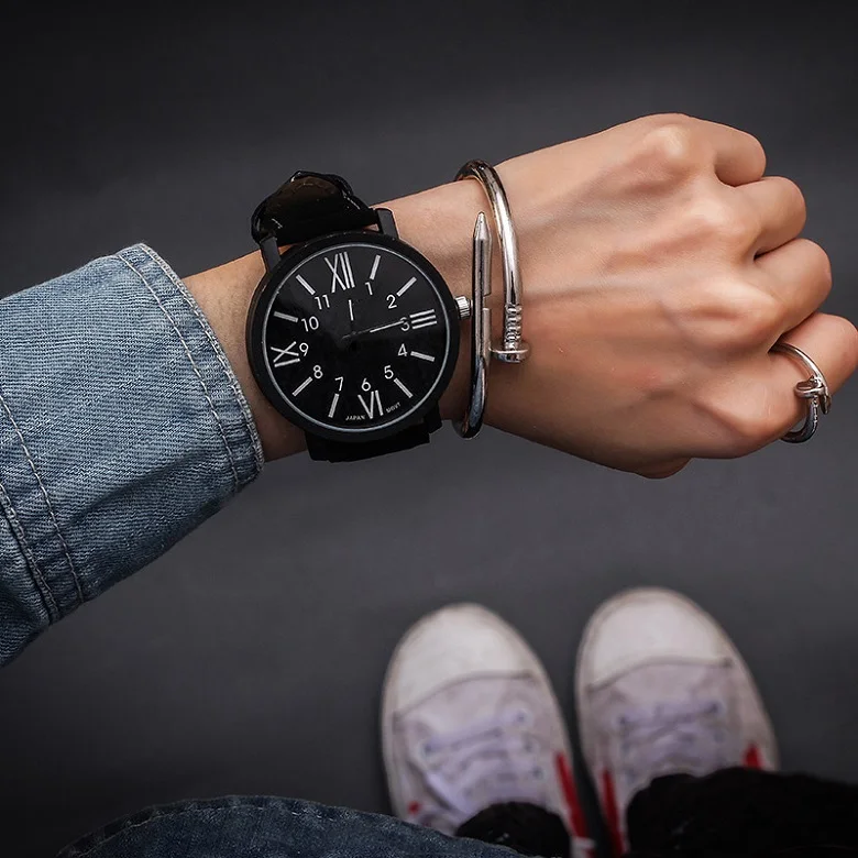 Лидер продаж женские часы-браслет женские кварцевые женские часы модные часы женские часы водонепроницаемые винтажные часы римские цифры - Цвет: black