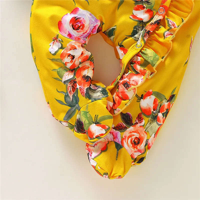 12953254895_1902856121