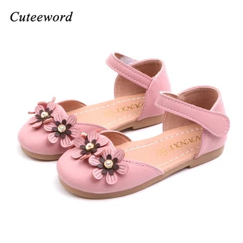 

2020 New Girls Princess Shoes Flowers Soft Bottom Baby Toddler Shoes Fashion Leather Kids Sandals Girls Shoes Black Pink Beige