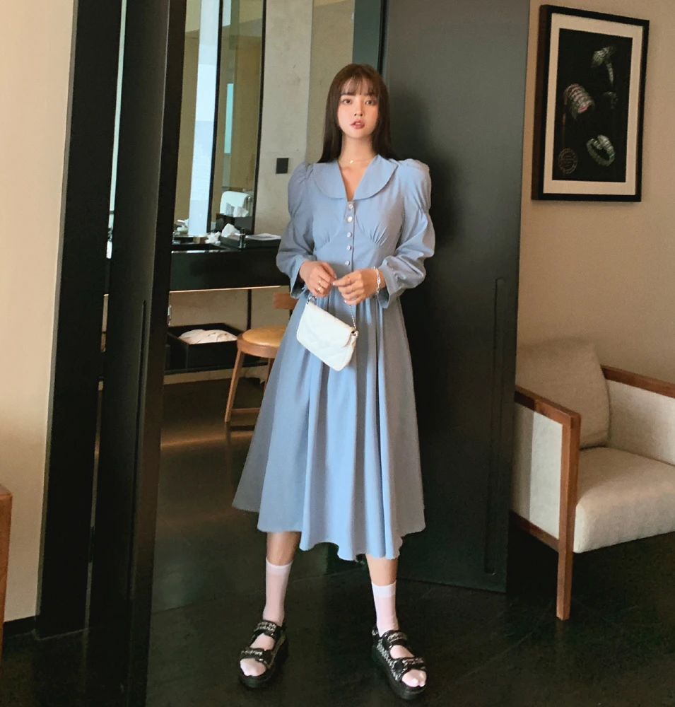 2020 autumn and winter fashion new retro dress Hepburn style French girl long sleeve gentle puff sleeve over the knee mid-length