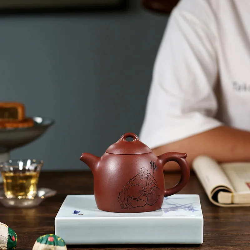 

Yixing Zisha teapot expert pure handmade Qinquan teapot 200cc original gold section clay Kung Fu teapot