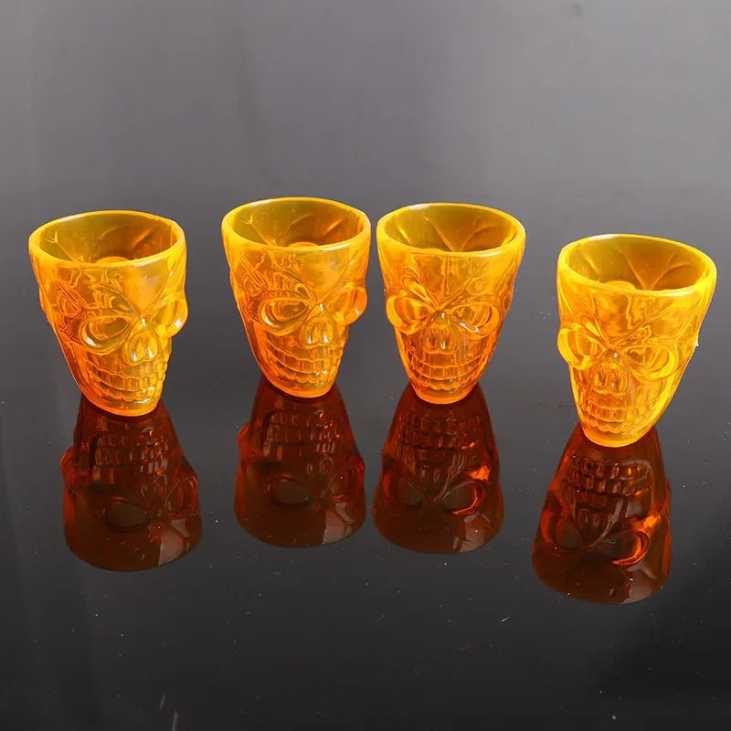 

4Pcs/Set Halloween Skull Shape Cup Party Decor Plastic Drinking Cups Decorative Novelty Halloween Party Favors Bar Club Decor