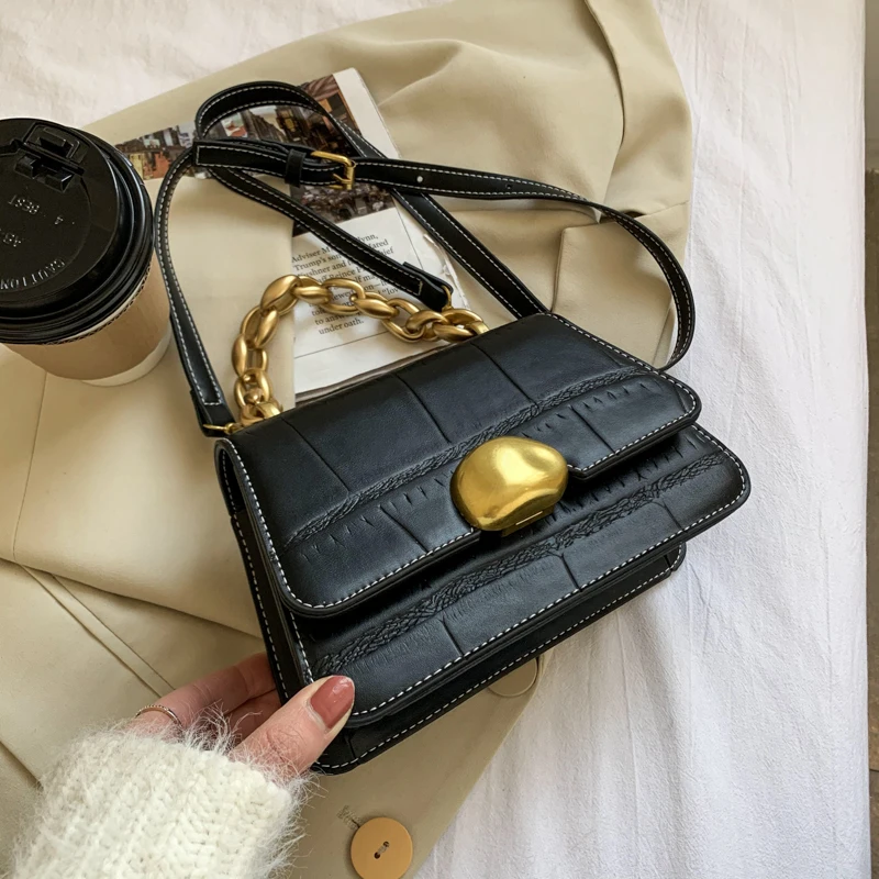 

2020 winter new fashion shoulder bag ladies messenger bag chain handbag casual small bag luxury designer women's bag