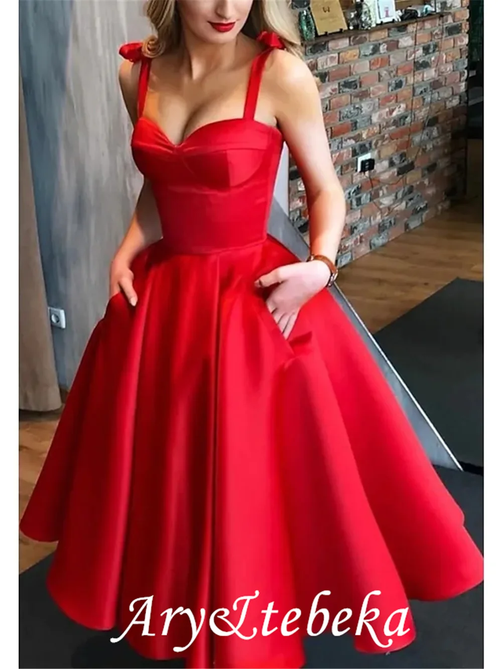 Ball Gown Minimalist Party Wear Prom Valentine's Day Dress Spaghetti Strap Sleeveless Tea Length Satin with Pleats 2021